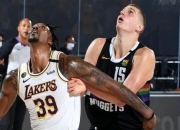 星空体育中国-约基奇对阵梅西展开拉锯大战，最终险胜对手