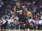 STAR SPORTS下载-关于巴特勒连续二十场比赛得分超过战术调整，瑞士队不断突破！的信息